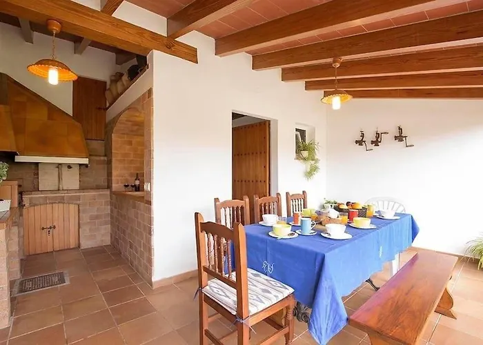 Вілла Near By Renthousing Польєнса