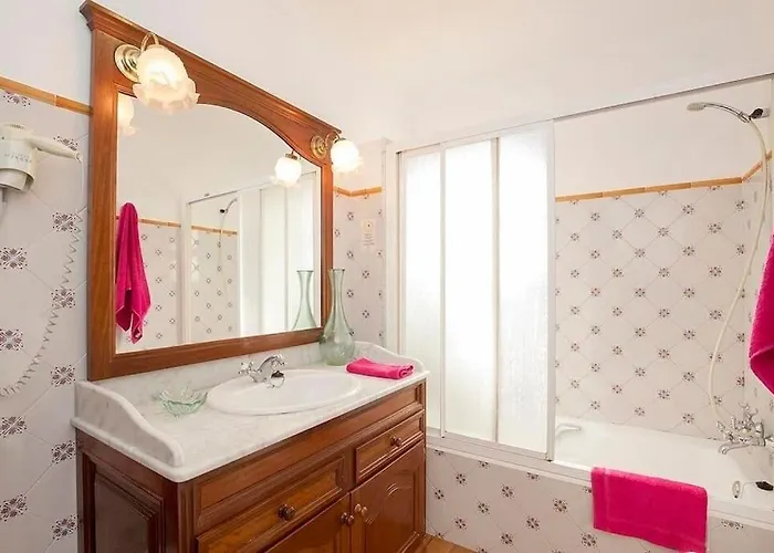 Near By Renthousing Вілла *