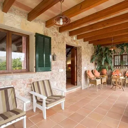Near By Renthousing Villa Pollenca